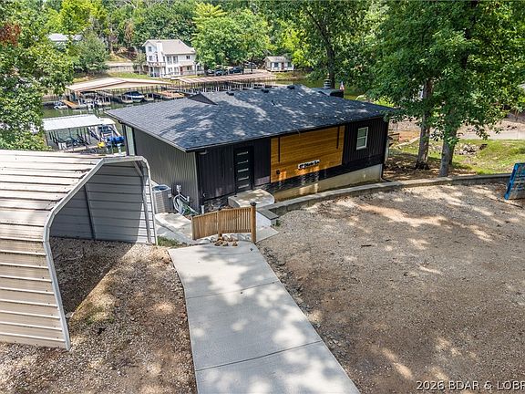 4th image of 47 Dixie Ln