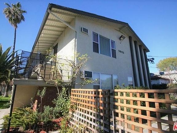 3rd image of 5903 Cahuenga Blvd APT 4