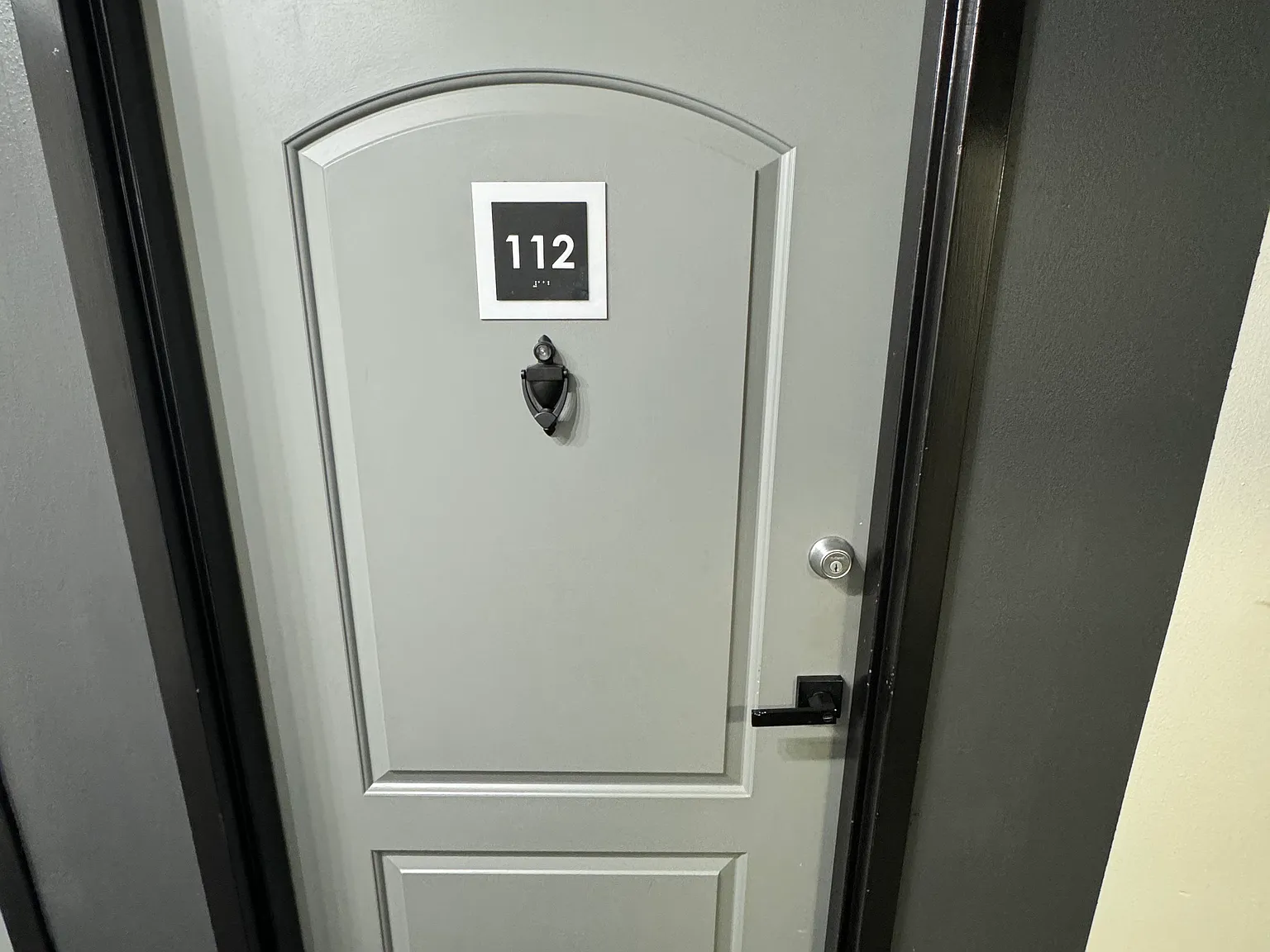 Studio, 600 sqft, $850 — Photo 3