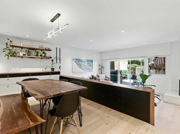 3300 Capilano Rd #137, North Vancouver, BC V7R 4H8