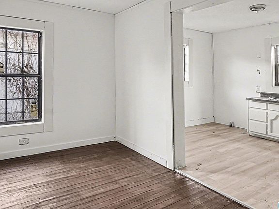 5th image of 212 56th St