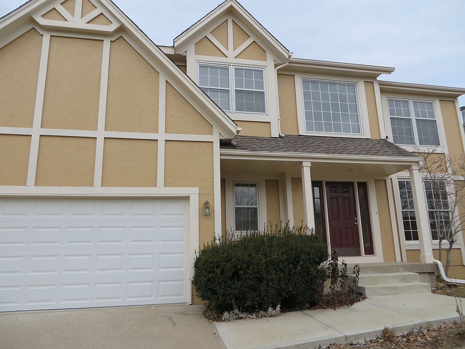 Front view - 2 story
