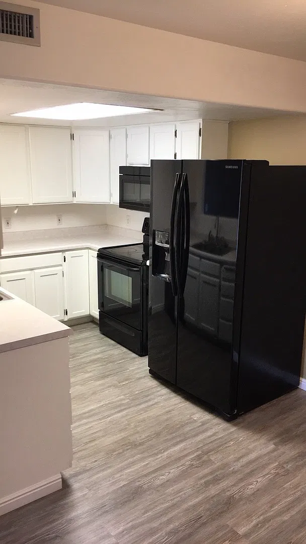 Darling Orem Condo — Photo 3