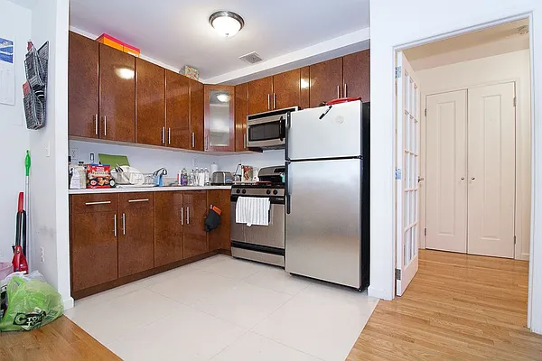 Rented by Citi Habitats | media 18