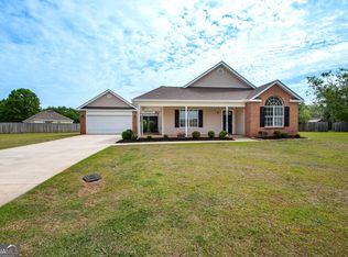 108 Langdon Ct, Bonaire, GA