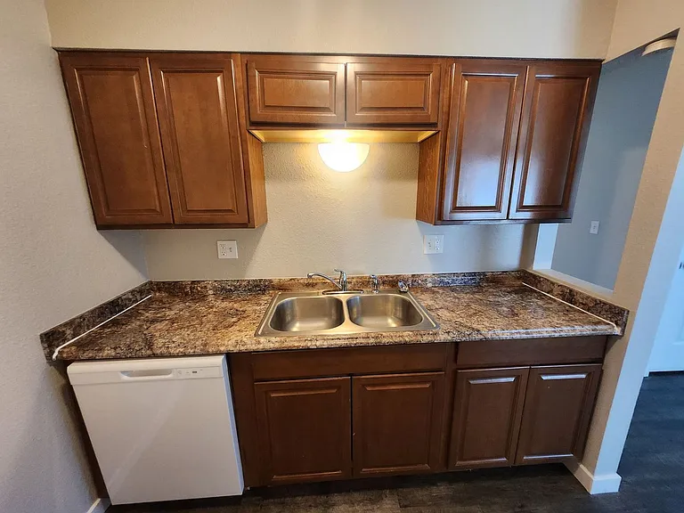 4615 Picturesque Ct #4 — Photo 4