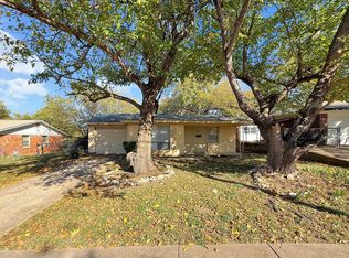 6216 Loydhill Ln, Fort Worth, TX 76135
