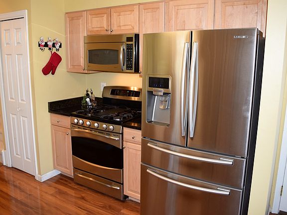 5th image of 2801 Packer Ct