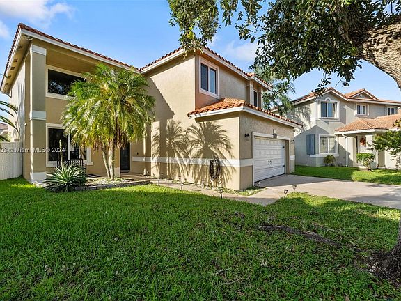 2nd image of 16367 NW 17th Ct