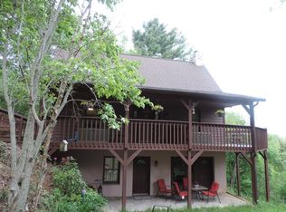 220 Middle Hill Dr, Boone, NC 28607