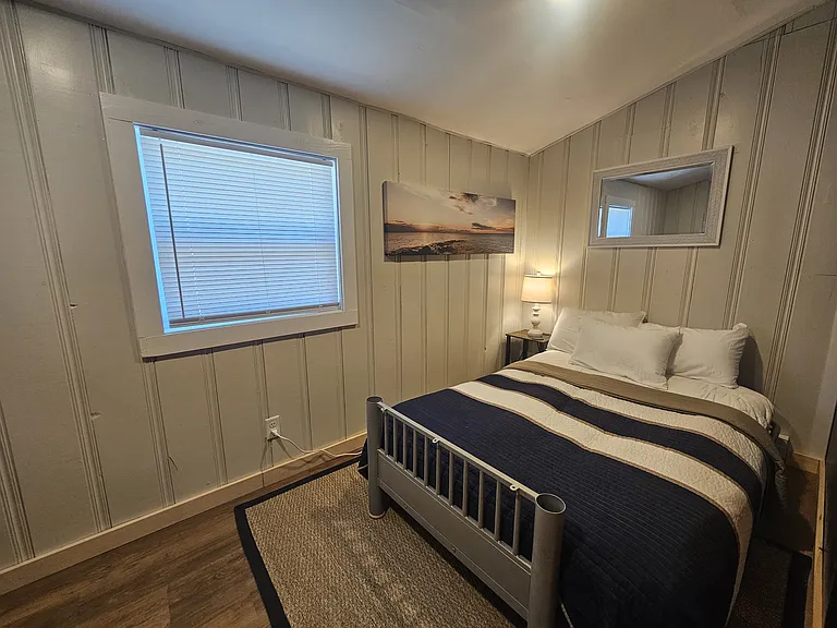 Seaview Ave — Photo 10