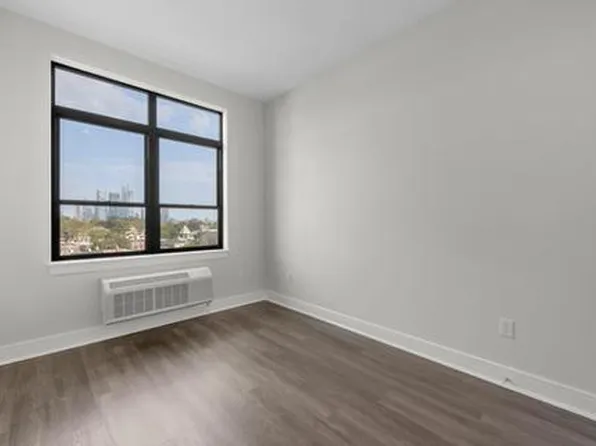 121 34th Street image 190 of 213