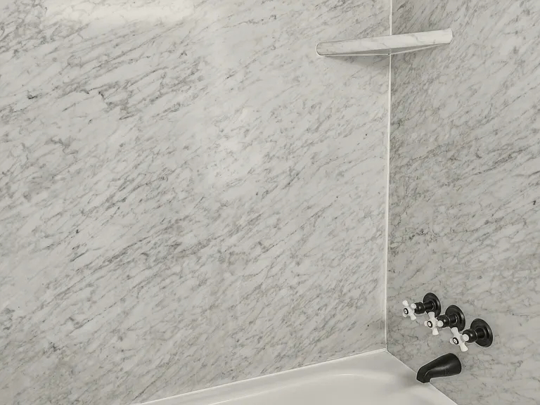Bathroom 2 (alt view)