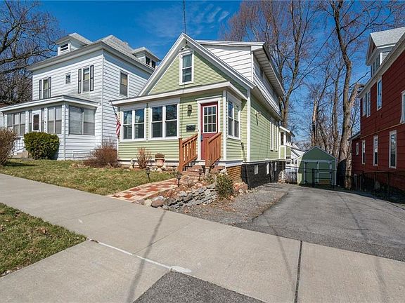 2nd image of 712 Stolp Ave