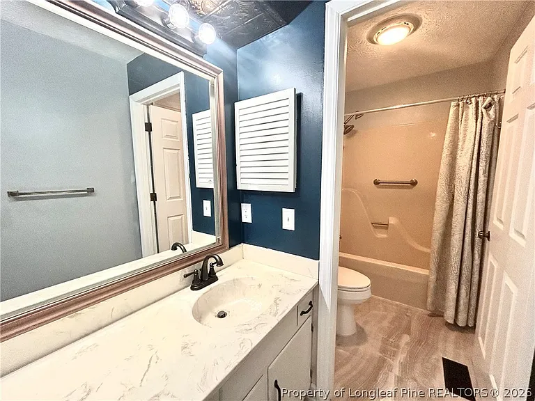 1963 Wedgewood Dr — Photo 13