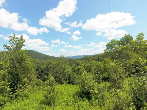 117 Warden Road, Barnet, VT 05821