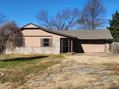 418 W Cooweescoowee Ave, Oologah, OK, 74053