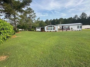 121 Willow Ln, Brooklet, GA 30415