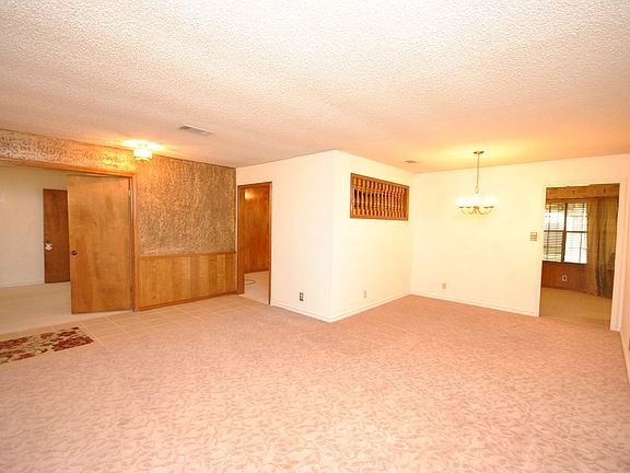 3rd image of 12318 Willow Wild Dr