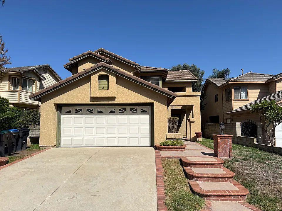 5914 Ridgegate Dr