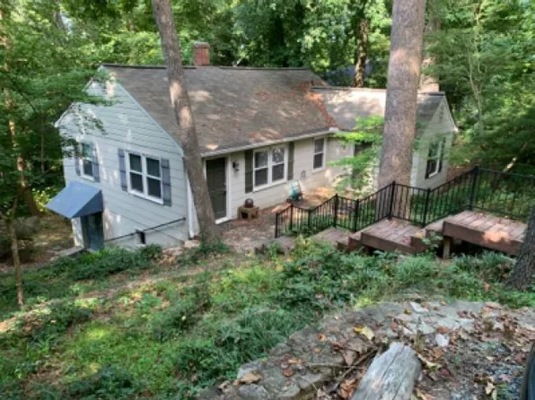 505 Pine Bluff Trl, Chapel Hill, NC 27516