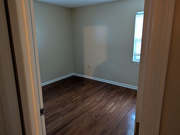 5th image of 270 Bakersfield Ln #270