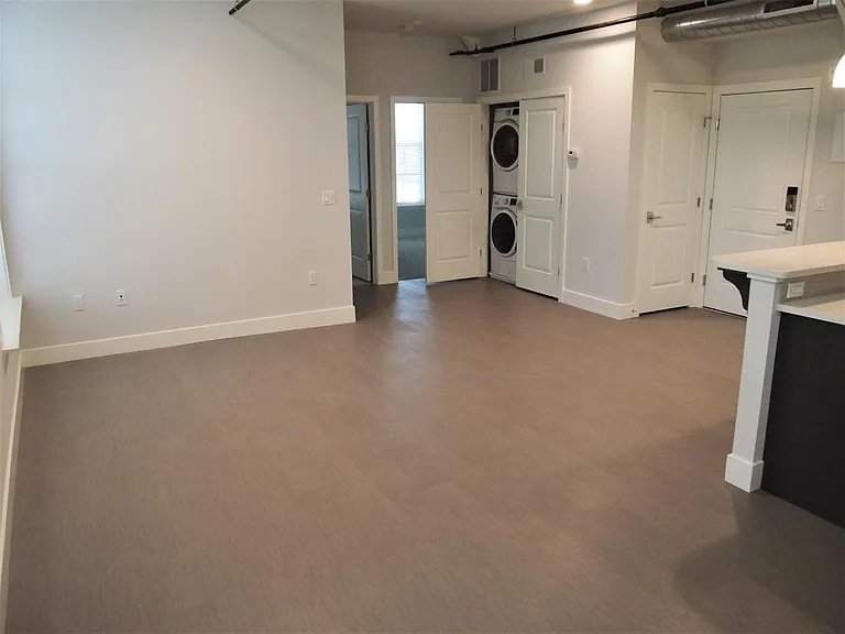 Living area (washer/dryer)