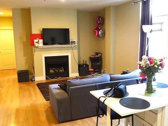 4th image of 1723 Washington St APT 501E