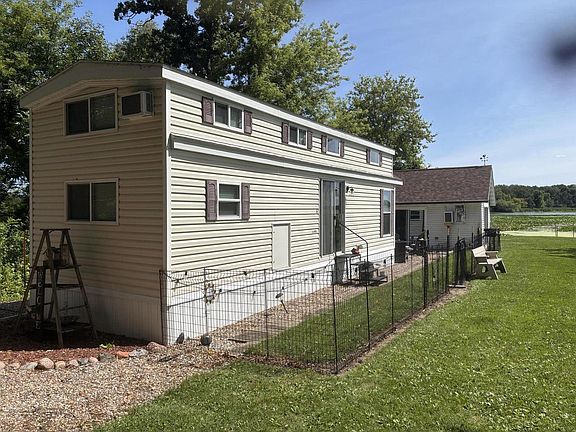 4th image of N10878 Rainbow TERRACE