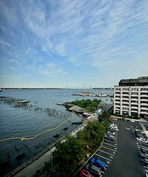 80 Bay Street Lndg #8F — Photo 2