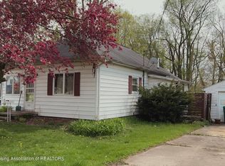 701 W Front St, Grand Ledge, MI 48837