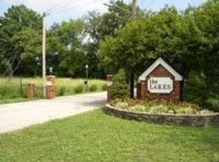 116 Summerset Dr, Saint Charles, MO