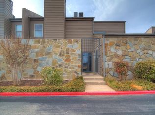 5810 N Pennsylvania Ave APT 206A, Oklahoma City, OK 73112