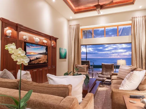 1690 Halama St, Kihei, HI 96753