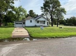 218 E 6th Ave, Ashland, KS 67831