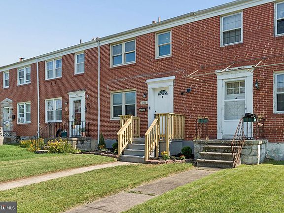 3rd image of 1792 Joan Ave