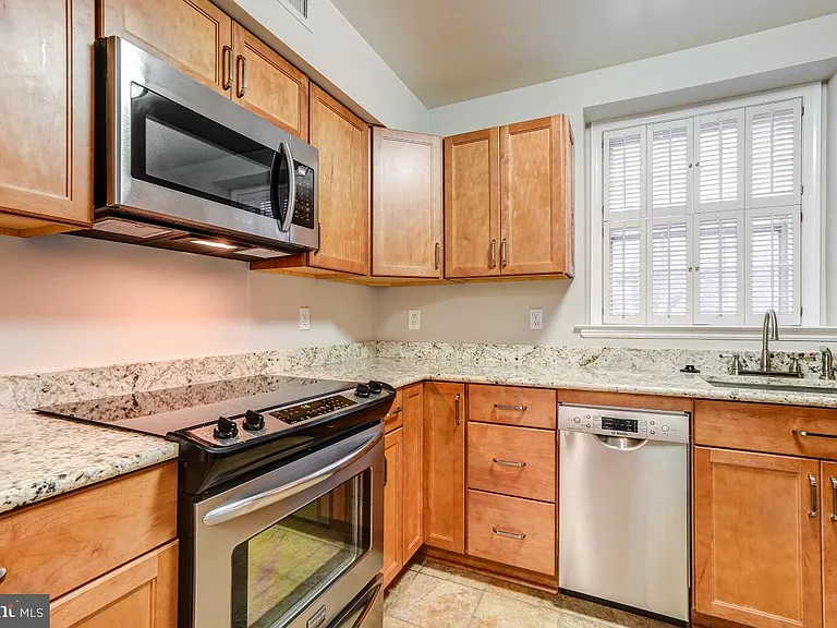 3855 Rodman St NW #D46 — Photo 7