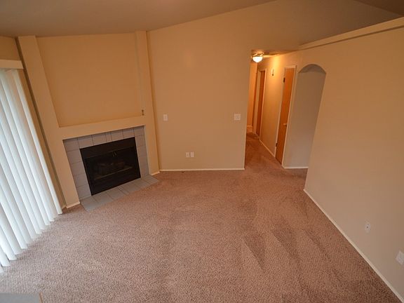 3rd image of 7503 54th Pl NE