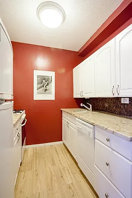 Sold by Citi Habitats | media 30