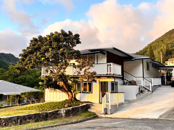 2446 Puunoa Pl