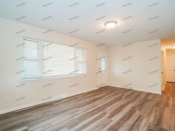 5th image of 3119 Estelle Ave