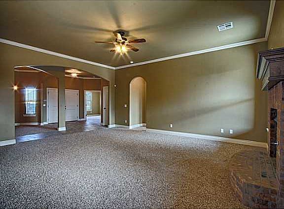 5th image of 4704 SW 125th Pl