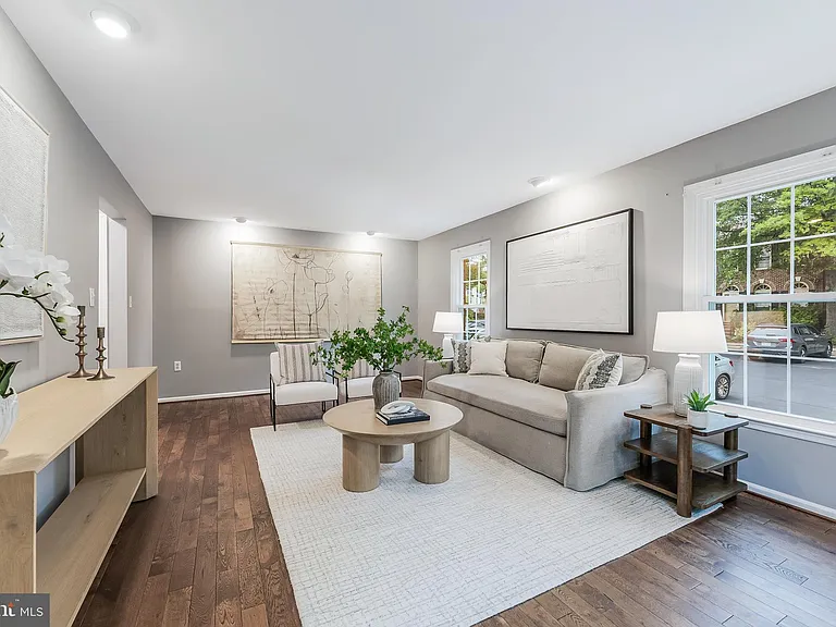 6125 Wellington Commons Dr — Photo 8