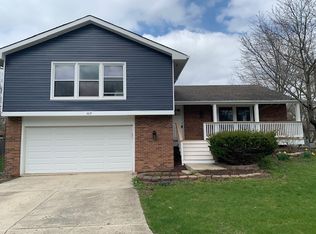1417 Encina Dr, Naperville, IL
