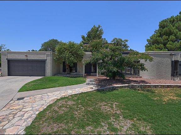 2nd image of 4958 Vista Grande Cir