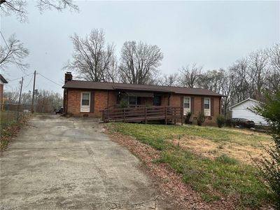 1318 Lion St, Greensboro, NC, 27406