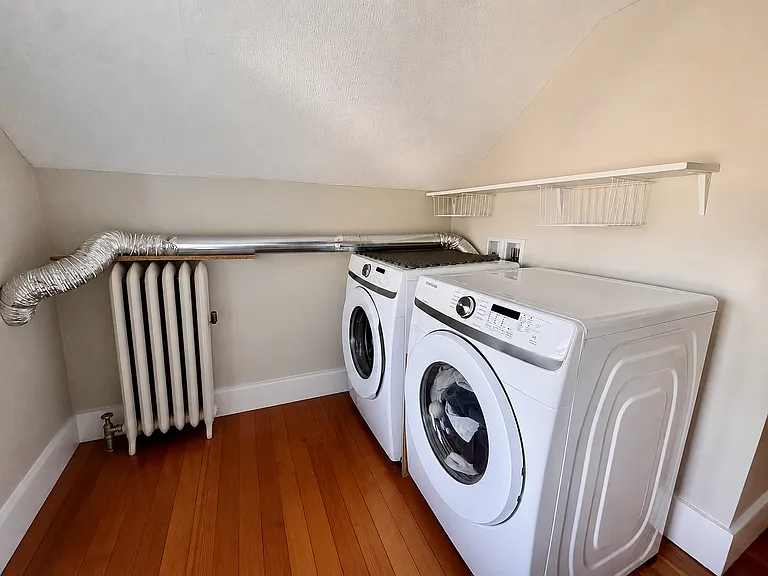 89 Burget Ave — Photo 12