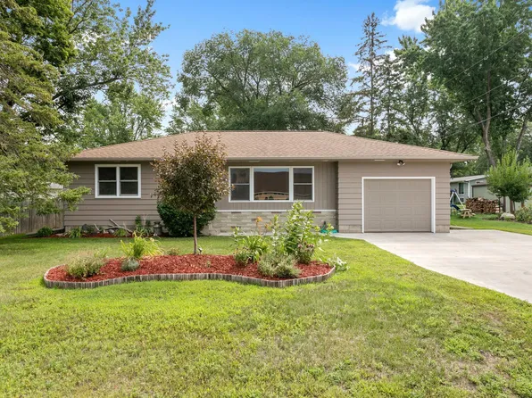 204 Cedar St S, Lester Prairie, MN 55354