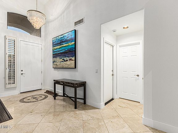 5th image of 714 W DESERT BROOM Drive