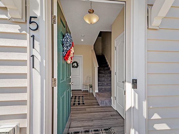 5th image of 511 Turquoise Ln